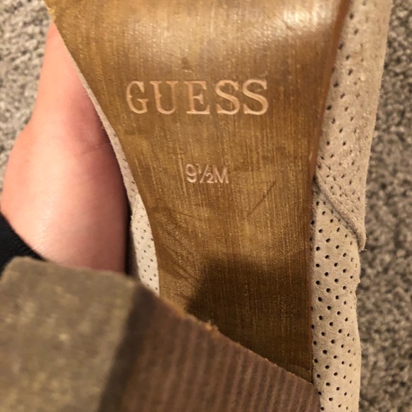 booties - Picture 2 of 2